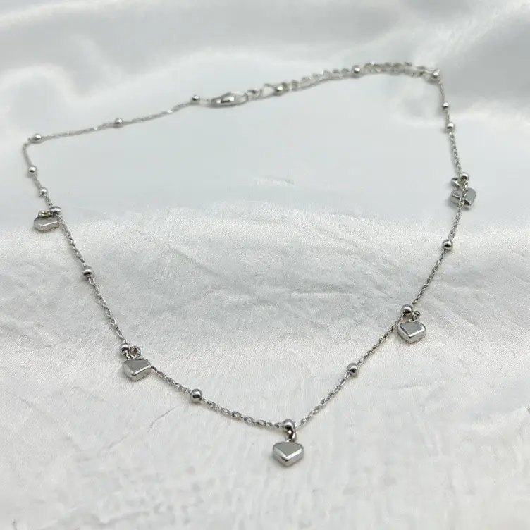 Collana Cuori Sospesi