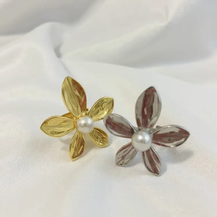 [MAO25] Anello Fiore Di Perla (Gold)