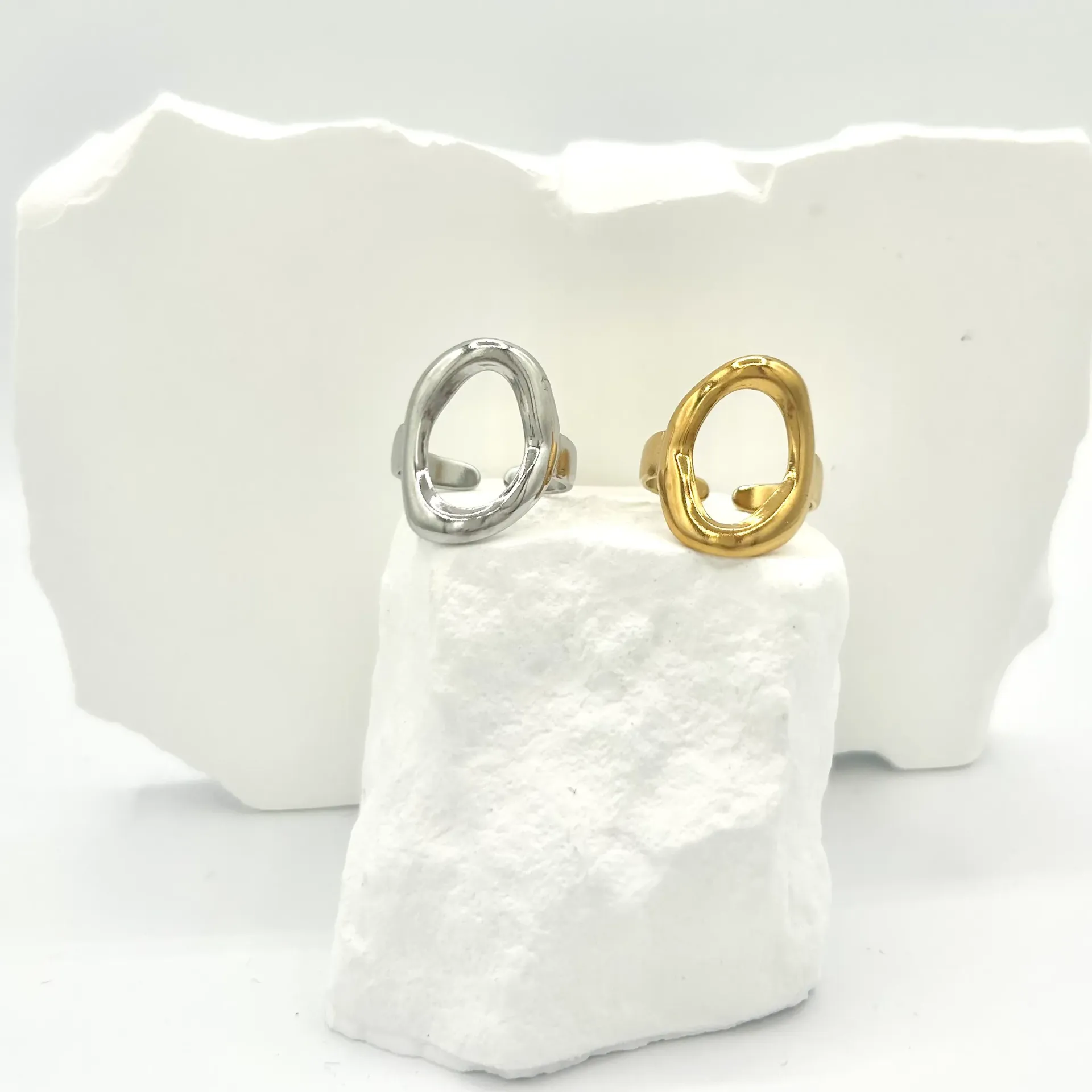 Anello Big Circle (Gold)